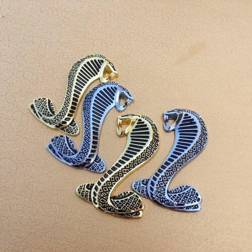 1 Pcs 3D Metal Snake Cobra car front grille emblem Side Fender Rear Trunk grill Badge Snake emblem Car sitckers Car Styling