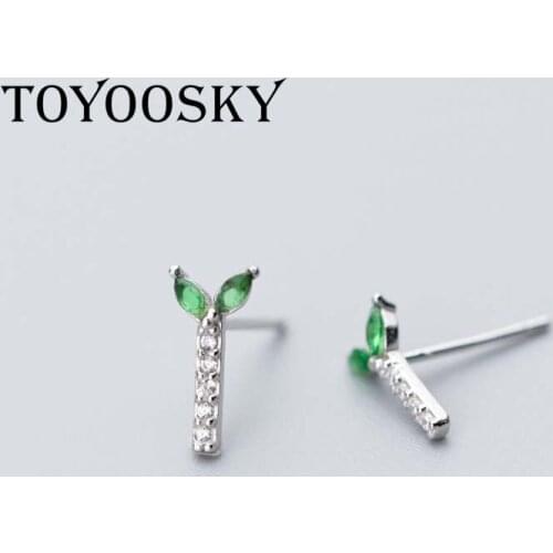 TOYOOSKY 1 Pair S925 Silver Fashion Earrings Women Simple Crystal Leaf Earrings Sweet Cute Grass Ear Studs Jewelry