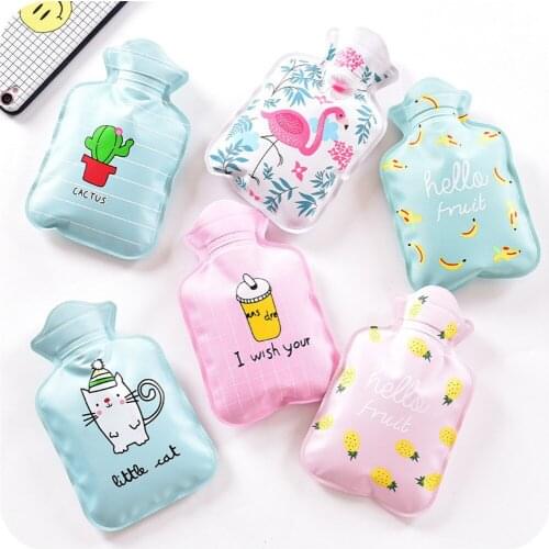 1Pc Lovely Cartoon Hand Po Warm Water Bottle Mini Hot Water Bottles Portable Hand Warmer Girls Pocket Hand Feet Hot Water Bags
