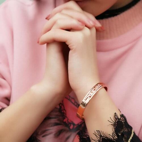 2021 DIY Letters Custom Bracelet Personalized Name Bangles for Women Letters Slider Charms Bangles Letter Zirconia Bangles