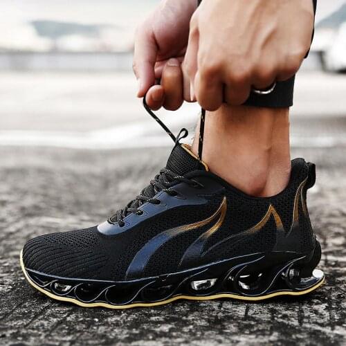 Big Size Outdoor Wear-resistant Mens Sneakers Hard-wearing Men Shoes Men Running Shoes Sport Men Sports Shoes Black Gold E-580