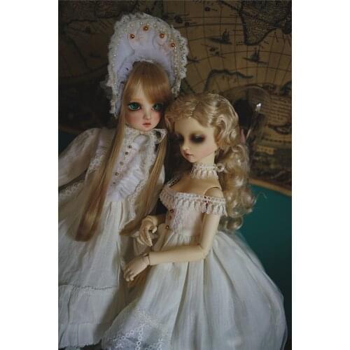 BJD doll dress suitable for with 1/3 1/4 1/6 Size fashion giant doll white retro lolita dress doll (hat + skirt + socks)