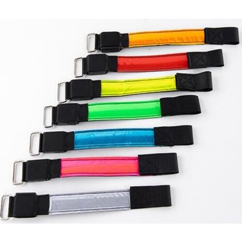 Luminous arm with LED running light, night running, luminous bracelet, cycling arm ring, safety warning, reflective foot ring