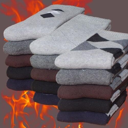 Best quality 5 pairs men socks autumn and winter Thick warm socks for men 5 colors 4 style Business socks