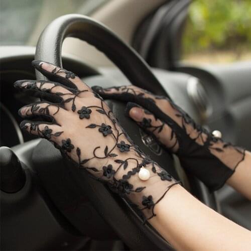 New Elegant Touch screen Sun Protection Lace Gloves Delicate Lace Jacquard Pattern Lace Gloves Bridal Wedding Accessories