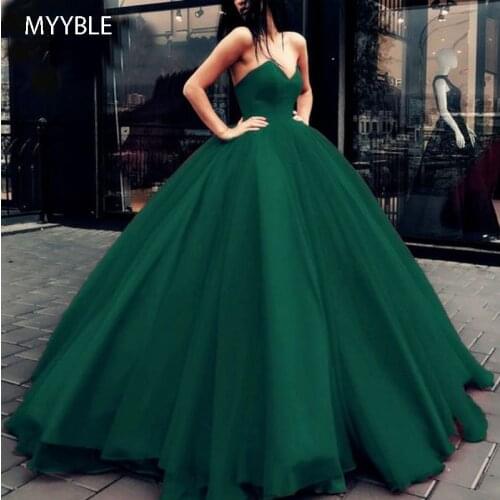 MYYBLE Red Ball Gown Prom Dresses 2021 Sweetheart Tulle Long Prom Gown Evening Party Dresses A formal dress