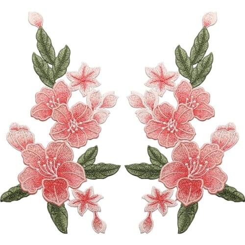 Fleshy Lily Flowers Embroidery Applique Badges for Clothes Sew on Flower Decorative Craft Patches Clothing Dress T Shirt Diy