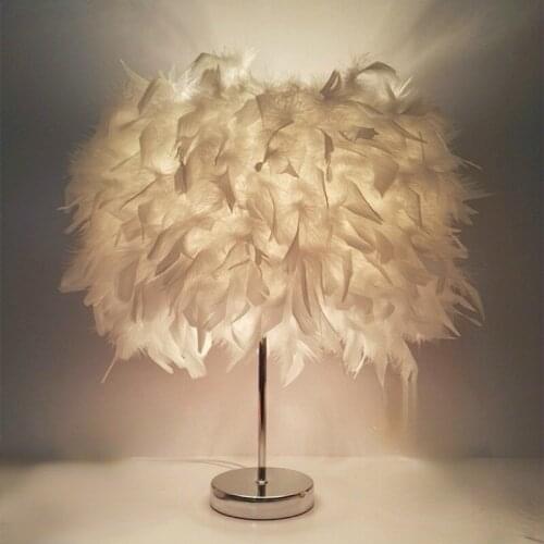 American Simple Chromium Plating Iron Art Feather Lampshade Night Light Bedroom Beside Lamp Living Room Table Decor LED Light