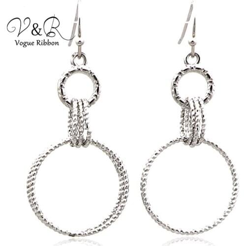 Simple Round Dangle Earring Imitation Rhodium Plated Drop Earring 3 Different Sizes Of Interlocking Hoops Basic Metal Jewelry