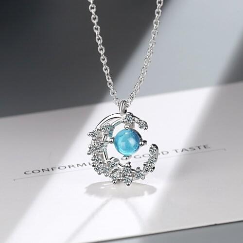 New Arrival Creative Fashion Moon Zircon Necklace Jewelry Blue Crystal Pendant Necklaces for Lady