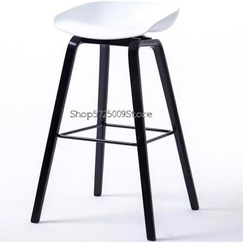 Nordic Hot Transfer Printing Iron Bar Chair Natural Color Wood Bar Chair Creative Simple Fashion Front Desk High Chair Spoon Bar