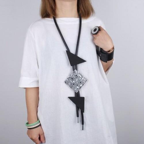 JID Gothic Womens Body Jewellery Unique Tattoo Style Printed Geometric Pendant Necklace Black Color Rubber Necklace Party Gift