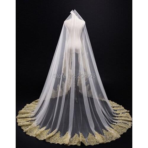 Luxury Lace Wedding Veil with Gold Appliques Long Bridal Veils with Comb Wedding Accessories