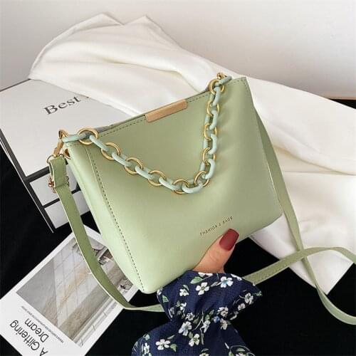 Women Fashion Chain Shoulder Bag Crossbody Bag PU Leather Handbag Stylish Bucket Bag for Ladies