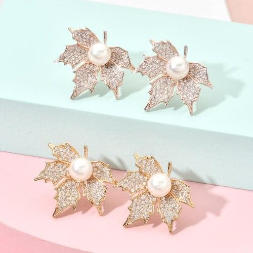 2020 new fashion temperament pearl maple leaf zircon earrings women/girls wedding party micro-set jewelry earrings ER-438