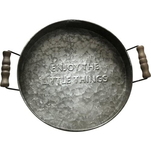 Storage Trays Retro Disc Iron Craft Storage Serving Tray Antique Metal square Tray food Fruit Plate Home Kitchen Decoration