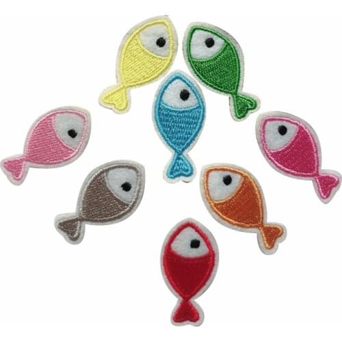 1 Pcs Colors Fishes Sea Animals Embroidered Patches for Clothing Iron on Clothes Jeans Kids Appliques Badge Stripe Sticker
