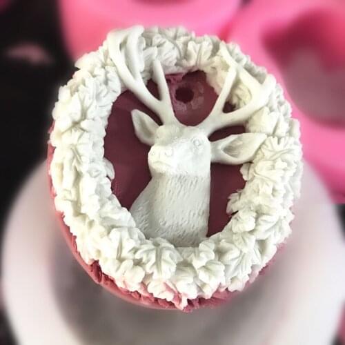 Christmas Reindeer wreaths Silicone molds Christmas Reindeer soap moldsilicone soap molds 3d Aroma stone moulds candle mould