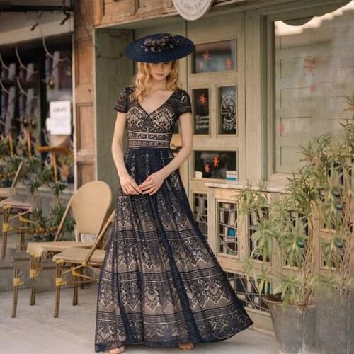 Elegant Vintage V Neck Short Sleeve Empire Sexy Party Plus Size Black Prom Party Gown Formal Gown Evening Dresses