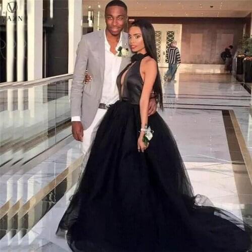 VAZN 2021 Fashion New Women Sexy High Street Style Long Dress Sleeveless Hanging Neck Dress Lace Pure Color Floor Length Dress