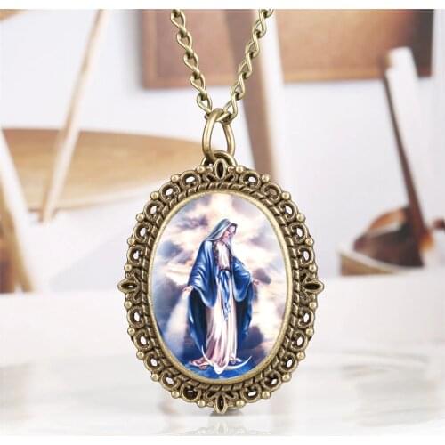 Vintage Oval Shape Pocket Watch Exquisite Elegant Virgin Mary Pattern Women Watches Necklace Pendant 2019 New Arrival Lady Gift