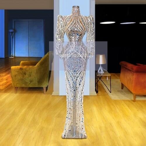 2020 Dubai Beaded Luxury Evening Dresses Floor-Length 2020 Long Sleeves Sparkle Sexy Formal Dress Middle East Saudi Arabia