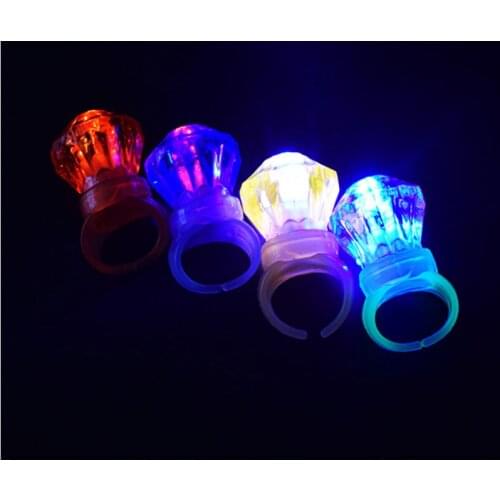 2018 Costume Leds Girl Boy Man Led Flashing Light Rings Blinking Jelly Finger Birthday Wedding Halloween Glow Party Supplies