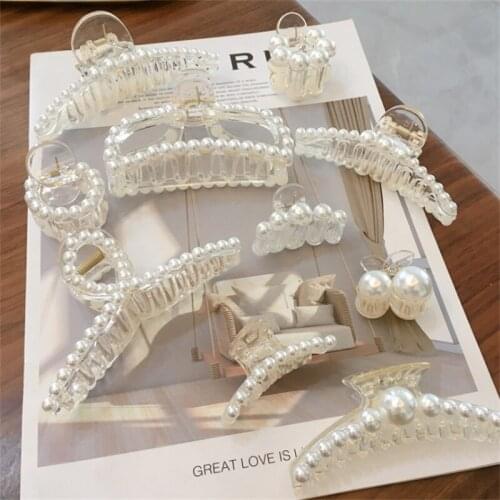 Korean Acrylic Hair Clips Big Pearls Hair Claws Elegant Barrette Headwear For Women Girls Hair Accessories