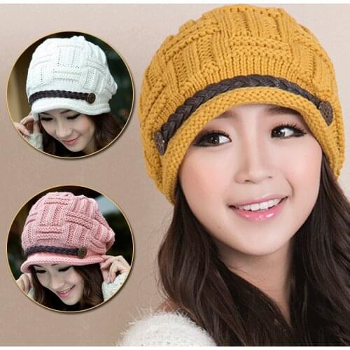 New Women Casual Leather Strip Leather Buckle Curled Autumn Winter Knitted Hats Soft Thick and Warm Knitted Cap Lady Beanies