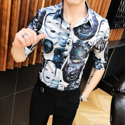 19 Spring Hairdresser British Shirt Male men Short sleeve shirt Slim Korean Edition Stripe Individual Printing A236-1990-P55