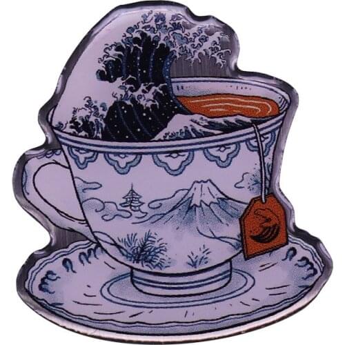 Japanese Art Hokusai Tea:The Great Wave Off Kanagawa Brooch and Enamel Pin