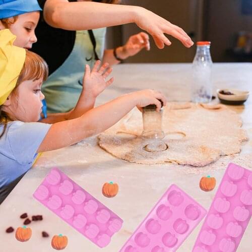 Halloween 3D Pumpkin Shaped Silicone Food Mold Dessert Candy Mousse Baking Tools Gifts Chocolate Cookies Cake Mold