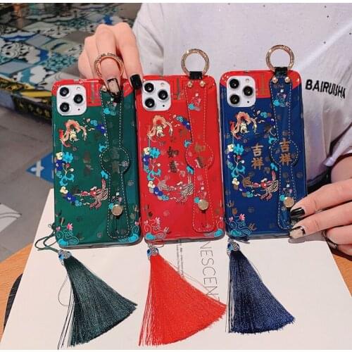 Wristband Phone Cases For Iphone 11 Pro Max 12 Mini Case 7 8 Se2020 Plus Funda Iphones Xr X 6 6s Auspicious Soft TPU Back Cover