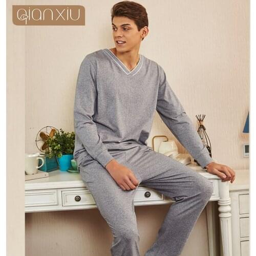 2019 New Style Spring Mens sets casual cotton breathable sweat absorption pajamas night home clothing hot selling 1904