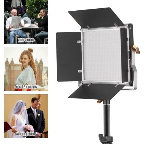 Andoer Desktop LED Video Light Kit Including Bi-color Fill Light 3200K-5600K 480pcs LED Beads with Barndoor Metal Desk Mount