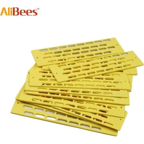 10pcs Anti Escape Bees Queen Plastic Spacer Frame Beehive Blocker Barrier Sheet Nest Door Apiculture Bee Tool Beekeeping Product