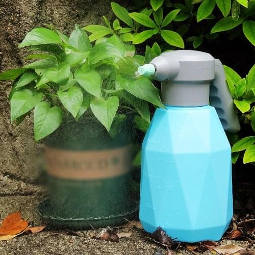 USB Electric Watering Can Gardening Plant Flower Watering Sprayer 2.0L Touch Control Rechargeable Watering Spray Bottle