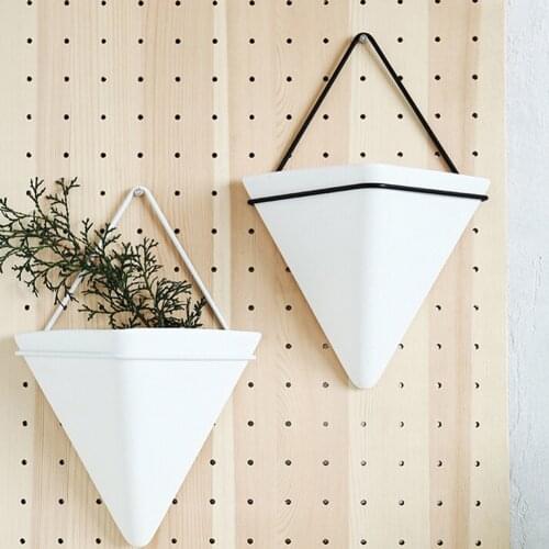 Nordic Succulent Plant Wall Mounted Flowerpot Container Iron Triangular Vase Simple Ceramic Self Water-Absorbing Planter Set