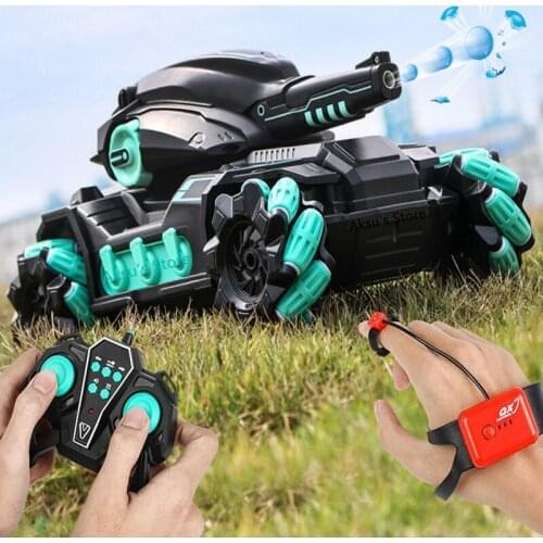 Multiplayer competition Rc car 2.4G Can fire bullets RC tank Wearable gesture control wltoys 4WD Field remote control car