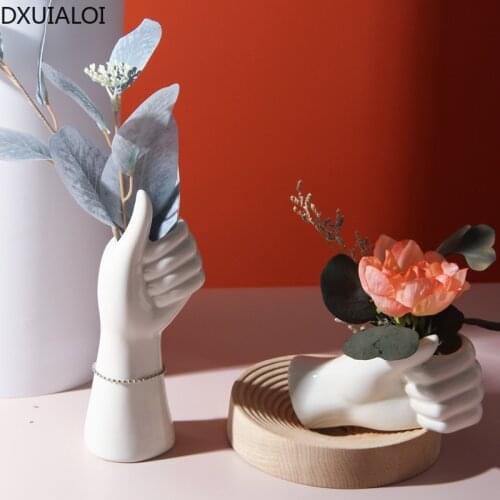 DXUIALOI Creative White Arm Vase Decoration Ceramic Crafts Living Room Desktop Fist Flower Arrangement Vase Home Decoration