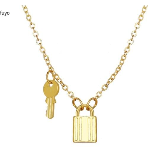 2019 Fashion Key Lock Pendant Necklace Women Gold Lock Necklace Layered Chain on the Neck With Lock Punk Party Jewelry