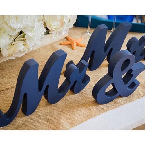 1 Set Mr & Mrs WEDDING LETTERS Valentine Wedding Decoration White Black Mr AND Mrs Letters Sign Gift Decor Photography Props
