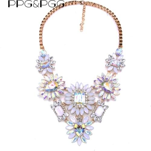 Boho Statement Choker Necklace Women Luxury Crystal Acrylic Flowers Pendants Necklaces Indian Maxi Chunky Large Collar Necklace