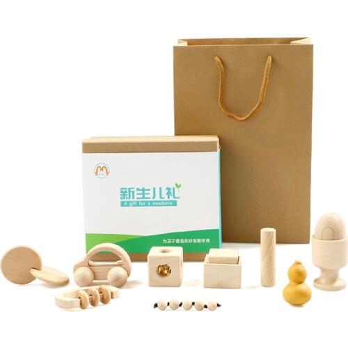 Newborn Gift Set Box Wooden Montessori Toys for 2~3 Month Baby Early Educational Auditory Sense /Tactile Sense Exercises