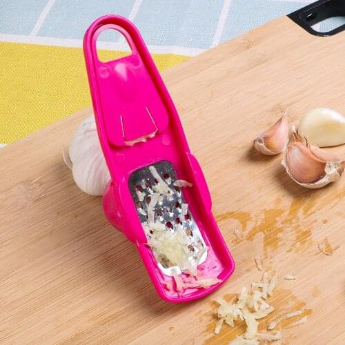 Multifunction Garlic Press Peeler Slicer Cutter Ginger Grinding Grater Garlic Crusher Vegetable Grater