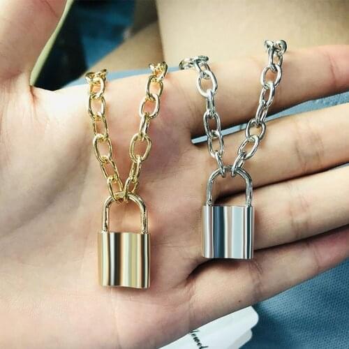 Gothic Women Jewelry Delicate PadLock Pendant Necklace New Design Punk Rock Statement Choker Necklace Thick Chain Lock Necklace