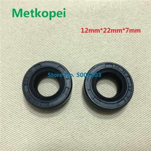 Motorcycle scooter ATV high quality 12*22*7 mm 12x22x7mm oil seal with spring for seal spare parts