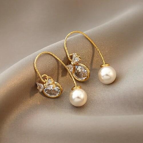 Trendy Female Crystal Bowknot Drop Earrings Charm Gold Color Wedding Earrings Cute White Pearl Round Dangle Earrings For Women