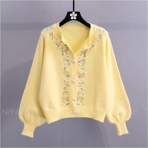 Small fresh embroidered sweater jacket womens 2020 spring autumn new style outer wear loose lazy knit cardigan coat female 15b