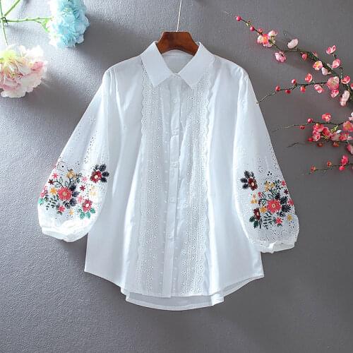 Womens Spring Autumn Designer Floral Embroidery Long Sleeve White Cotton Shirt Female Casual Loose T Shirt Top TB1499